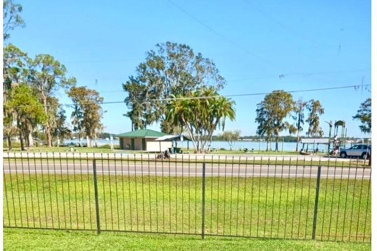 8 Captain Kidd Lane a Winter Haven, FL Mobile or Manufactured Home for Sale